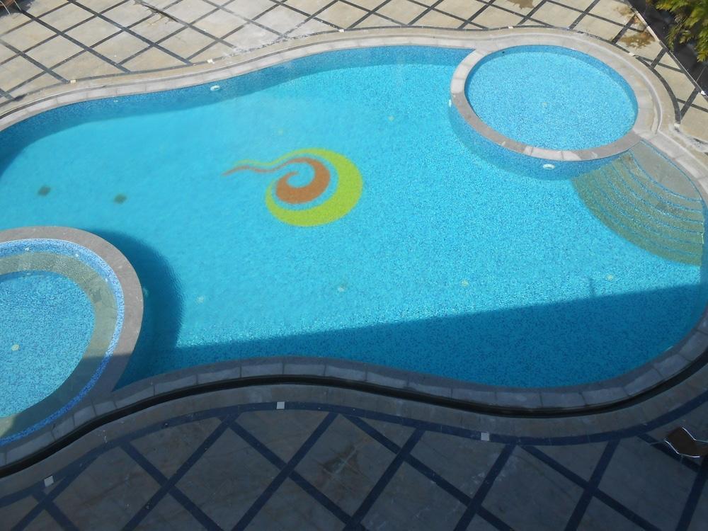 Tirupporur Jade Beach Resort מראה חיצוני תמונה