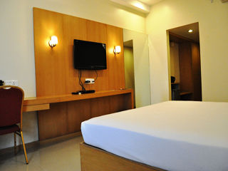 Tirupporur Jade Beach Resort מראה חיצוני תמונה